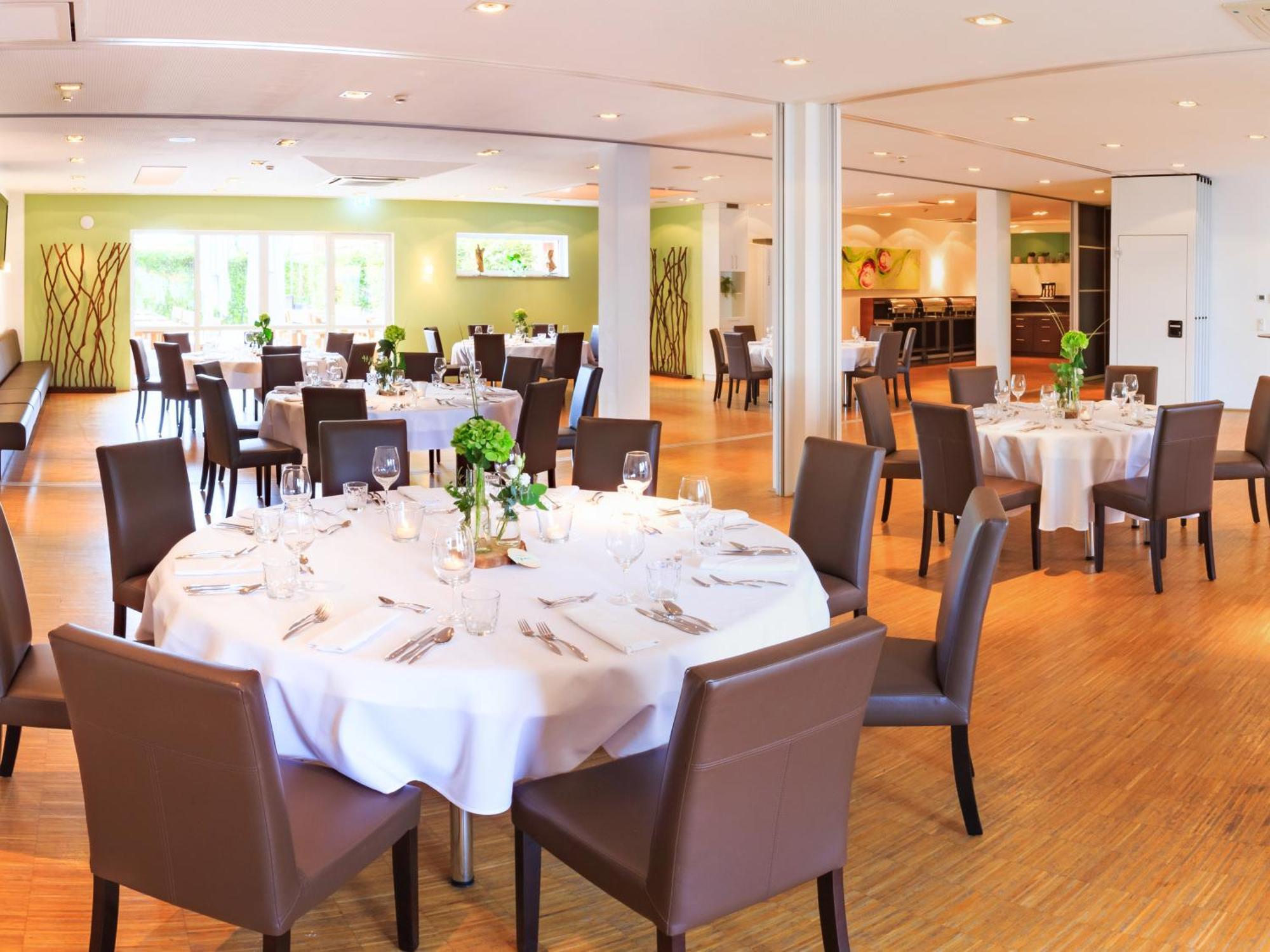 Acantus Hotel Weisendorf Екстер'єр фото